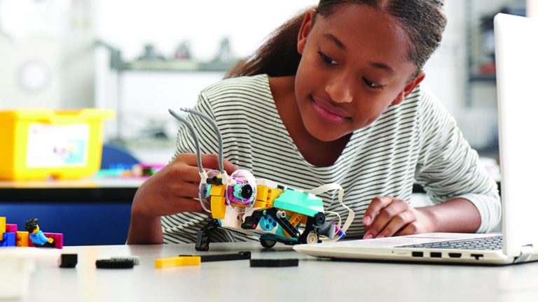 Building Tomorrow: The Impact of LEGO Education on Modern Learning